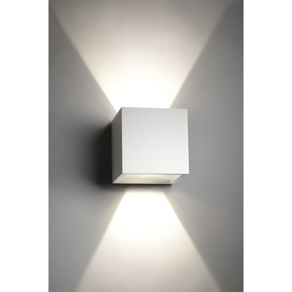 V-Tac 6W LED vit vägglampa - Kantig, justerbar spridning, IP65 utomhus, 230V, inkl. ljuskälla - 3000K