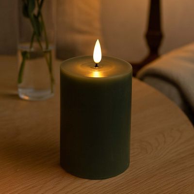 LED Blockljus med smält utseende och flammeffekt, 10 cm hög, äkta stearin, djupgrön