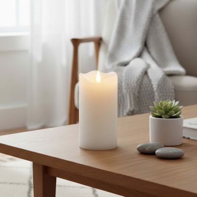 LED Blockljus med flammeffekt, vit, 15 cm hög, Ø7,5 cm, timer, äkta stearin